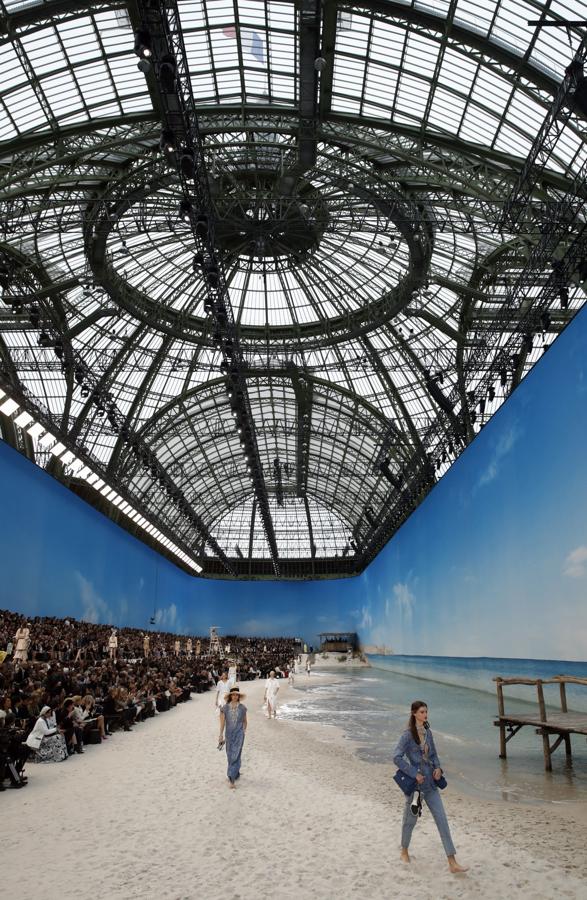 El Gran Palais se convirtió en un verdadero paraíso de la moda. En todos los sentidos.