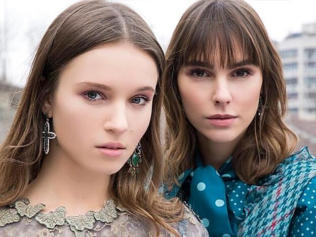 Rostro natural y mirada enmarcada por unas buenas pestañas. Así salieron las modelos en el desfile de Luisa Beccaria.