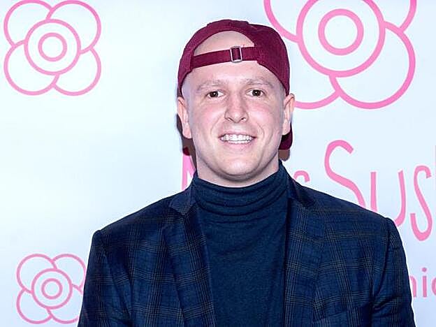 Álex Lequio en su primera aparición pública desde que volviera de Estados Unidos, donde se ha sometido a un tratamiento contra el cáncer.