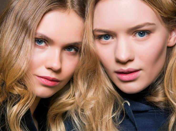 Fotos: 12 papeles secantes para deshacerte de los brillos de la cara en cualquier parte