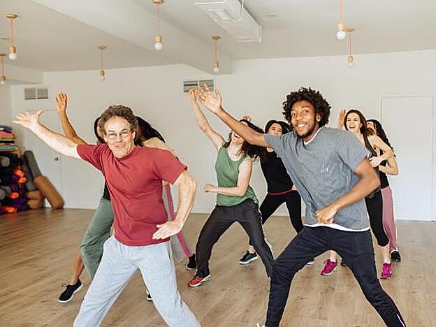 Existen programas adecuados a cada edad, tipo de entrenamiento y condición física.