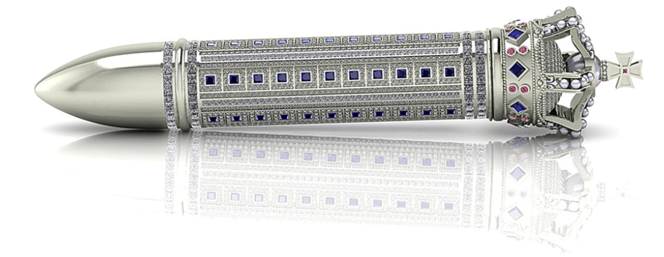 Hasta el momento, y en espera de alguna nueva extravagancia, todas las listas del mundo lo colocan como  el aparato de estimulación genital más caro del mundo . Se trata de un vibrador tradicional en su forma (la típica cónica con reminiscencias fálicas) pero confeccionado, por lo que indica su creador, el joyero australiano Colin Burn, con materiales como el platino, que sirve de base para el artilugio, y revestido con  dos mil piedras preciosas  incrustadas entre las que destacan diamantes blancos (más de mil), diamantes rosas y zafiros azul-royal. Su tamaño rondará los quince centímetros, su peso el medio kilo y su funcionalidad es la de un  tradicional vibrador , si bien al parecer, el mecanismo que activa la vibración y que tiene forma de corona, puede ser extraído y utilizado de colgante. Su precio, y según estimaciones: entre un millón de euros y un millón y medio. En la página web del joyero, en la que también figuran otros artículos de estimulación genital de otros artesanos asociados, no aparece, en el momento que la consulto, el “Pearl Royale”… Ellos se lo pierden.