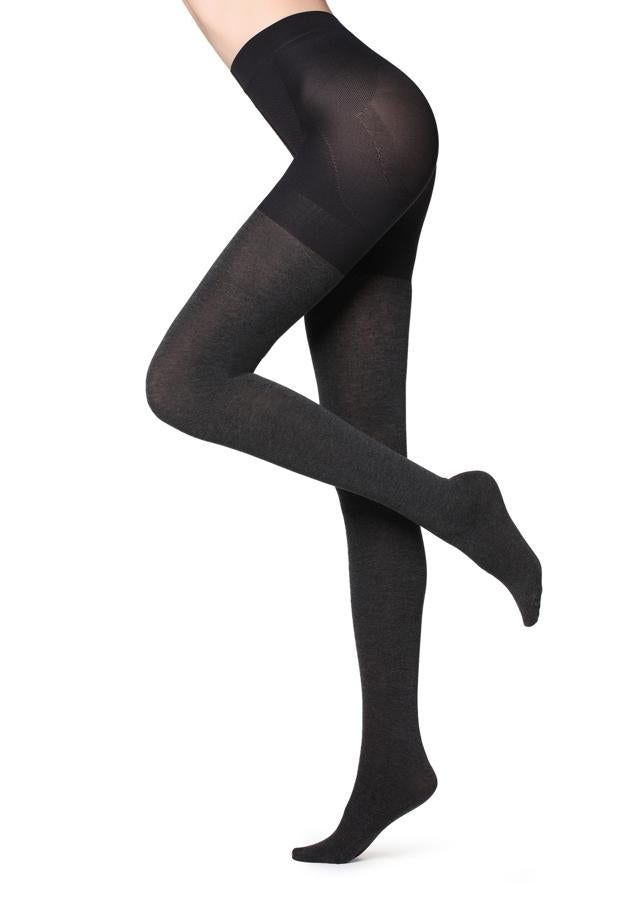 Estas medias de Calzedonia son para las más frioleras. Son de cachemira especiales para moldear tu figura. La parte superior aporta un efecto push-up. Precio: 14,95 euros.