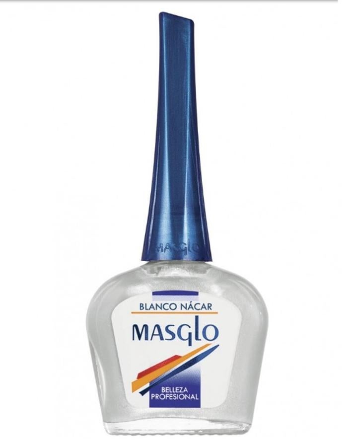 De textura cremosa, este color blanco perlado proporciona un efecto espejo en el resultado final. Puede modularse el acabado, con una sola capa, transparencia nívea, con dos, mayor opacidad sin perder brillo. (7,40 €).