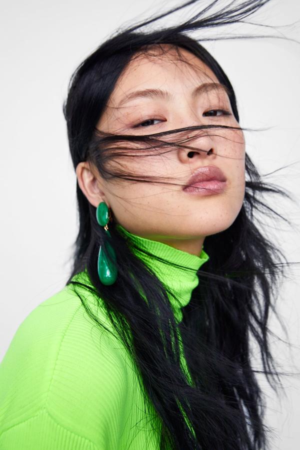 De lágrima, en piedra verde (12,95 euros).