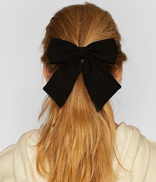 El lazo para el pelo que ha lucido Paula Echevarría en Instagram.