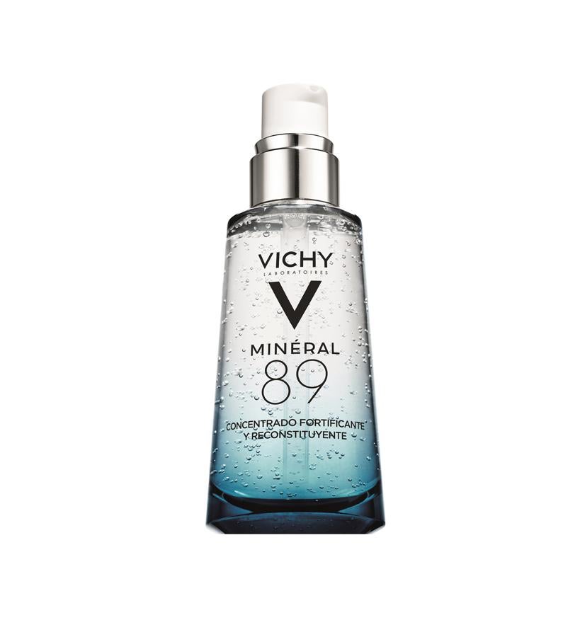 Contiene un 89% de Agua Termal mineralizante de Vichy y ácido hialurónico de origen natural, hidrata, tonifica, ilumina y potencia la resistencia de la piel contra el estrés, la contaminación y la fatiga. Puede usarse como tratamiento único o como paso previo a la crema de día.  Mineral 89 de Vichy  (26,25 €).