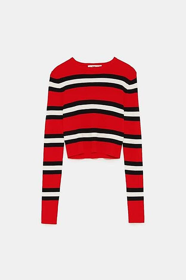 Jersey corto de punto con cuello redondo y manga larga, 19,95 euros.