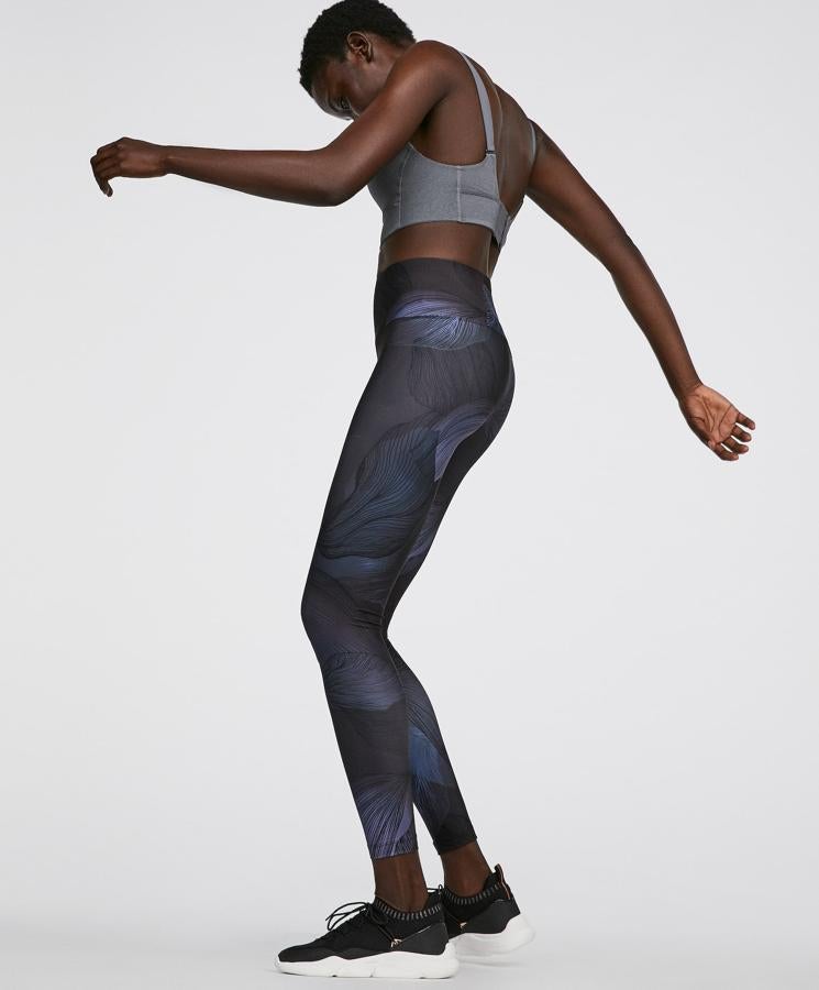 Mallas estampadas (29,99 euros antes del Black Friday).