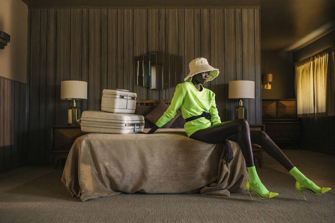 La nueva colección de Primark para la primavera-verano 2019 nos propone un viaje narrativo a la California de los años '50 a través de prendas de colores vibrantes no aptas para tímidas.