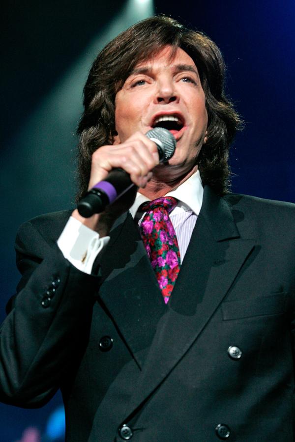 Camilo Sesto durante un concierto en el año 2011.