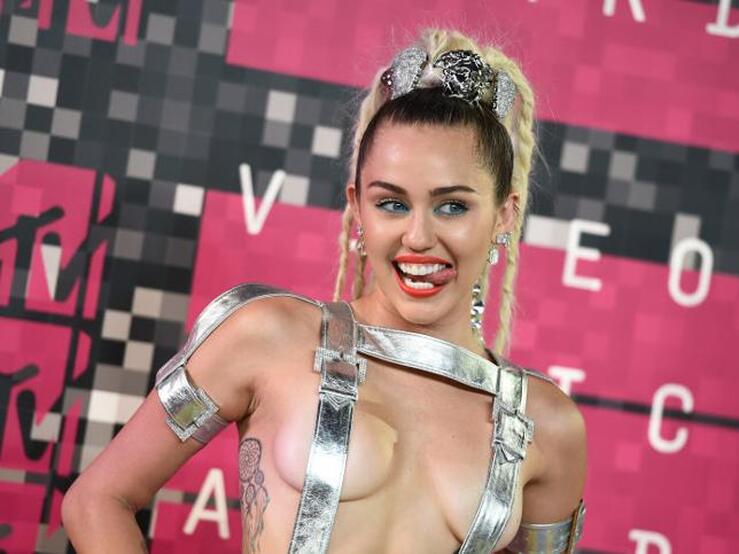 Fotos: Los looks más polémicos de Miley Cyrus, en fotos