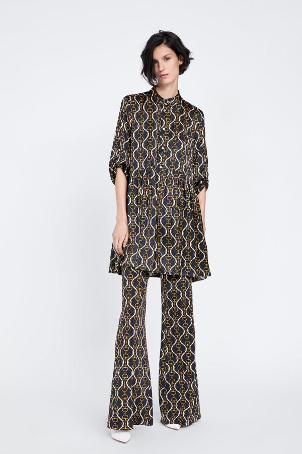 Vestido con print de pañuelo (39,95 euros).