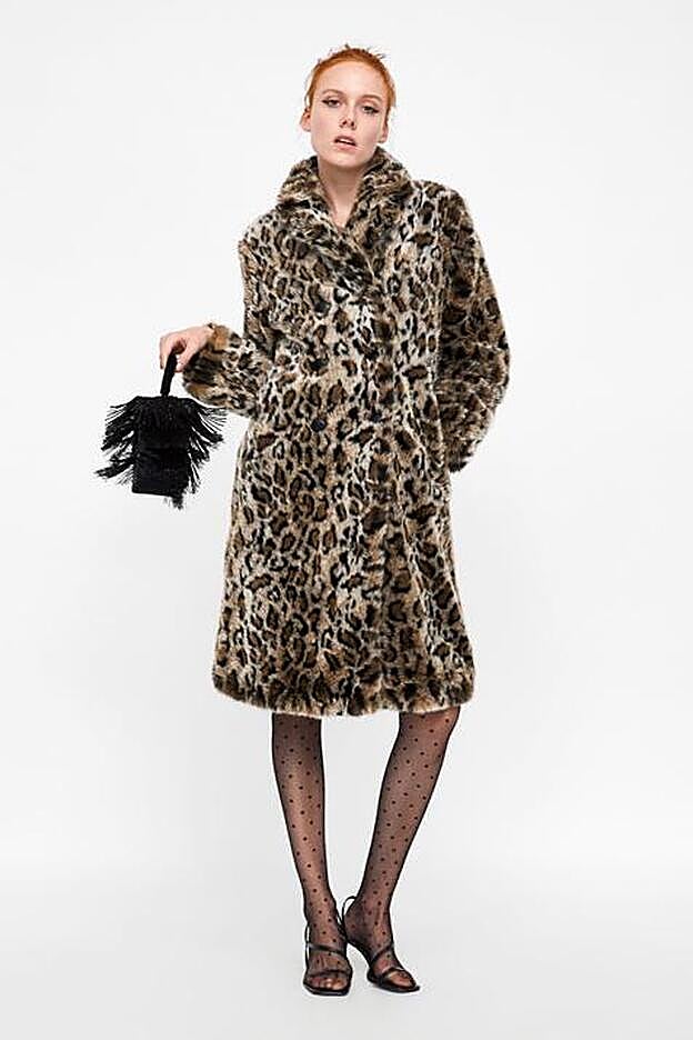 Abrigo de Zara (89,95 euros).