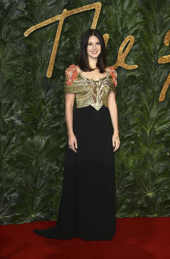 Lana del Rey en los British Fashion Awards 2018