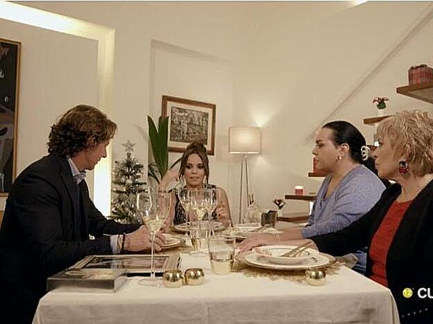 Gloria Camila cenó en su casa con Colate, Falete y Bárbara Rey.