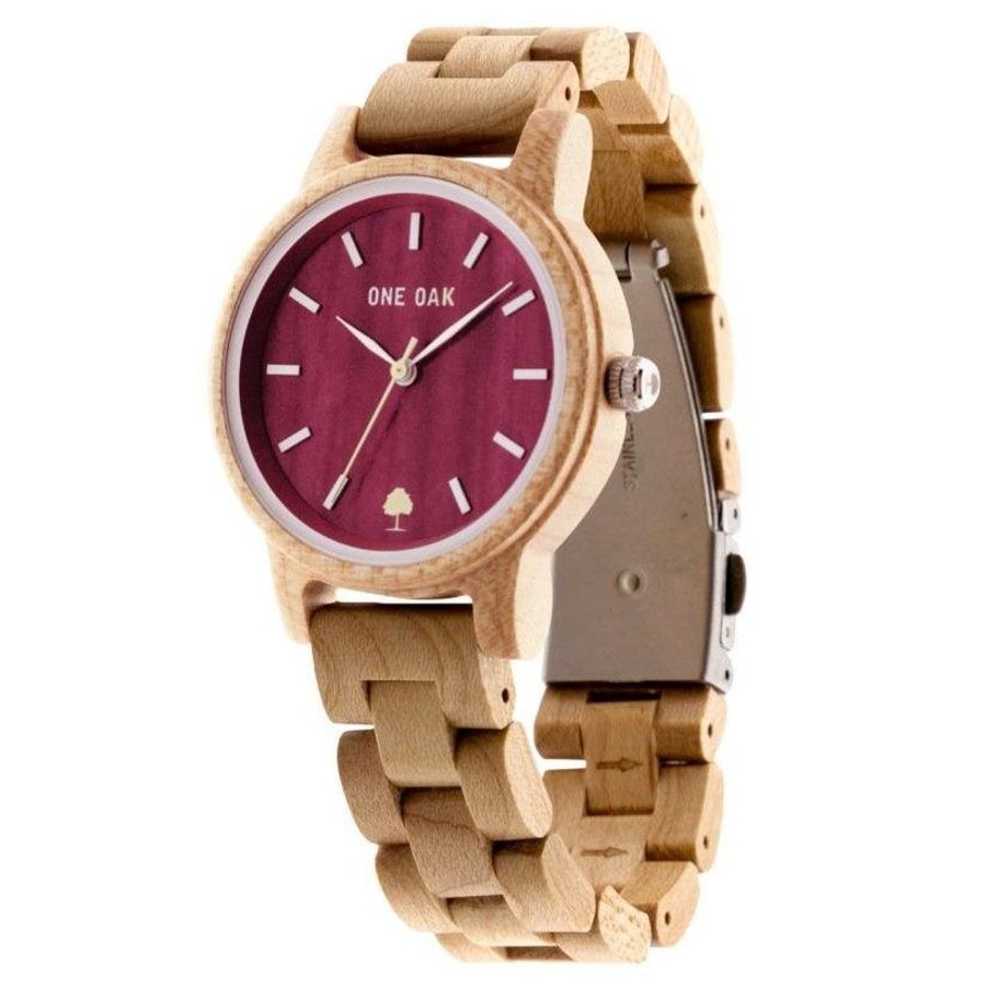 En un reloj, el diseño también importa. Si quieres darle un toque "fashion" a los relojes de pulsera de toda la vida, puedes regalar este: el modelo Jesen Maple de One Oak (70 euros).