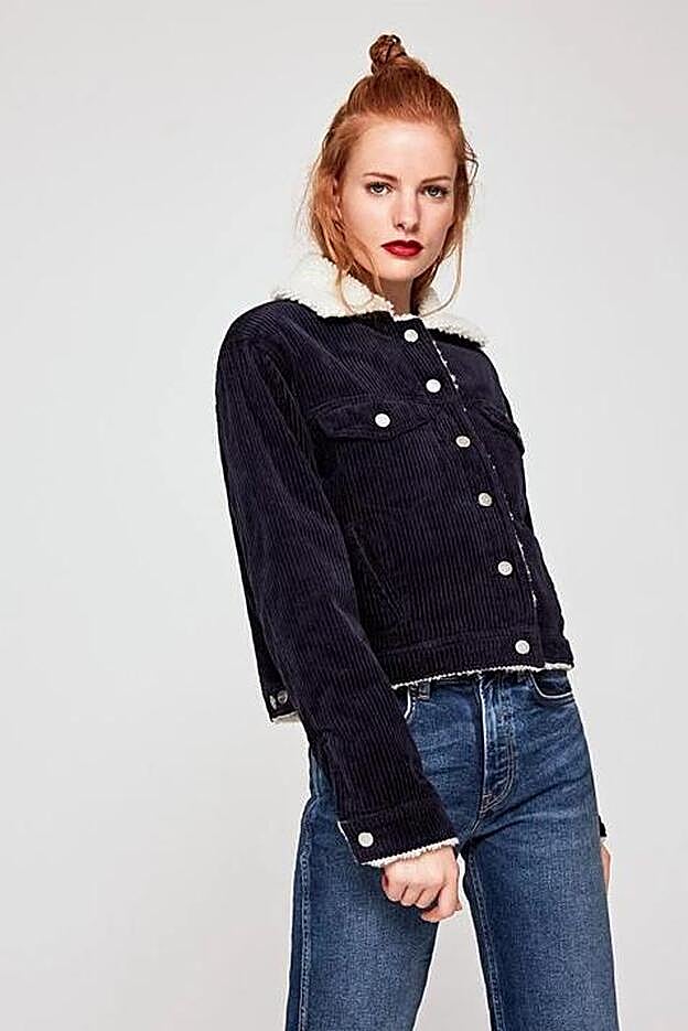 Cazadora vaquera 'Tess', 99 euros.