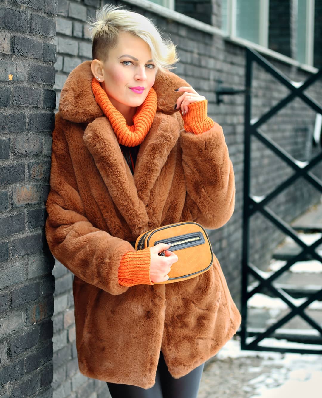 Ivana Stanclova se ha dejado ver en su cuenta de Instagram con el abrigo 'Teddy'.