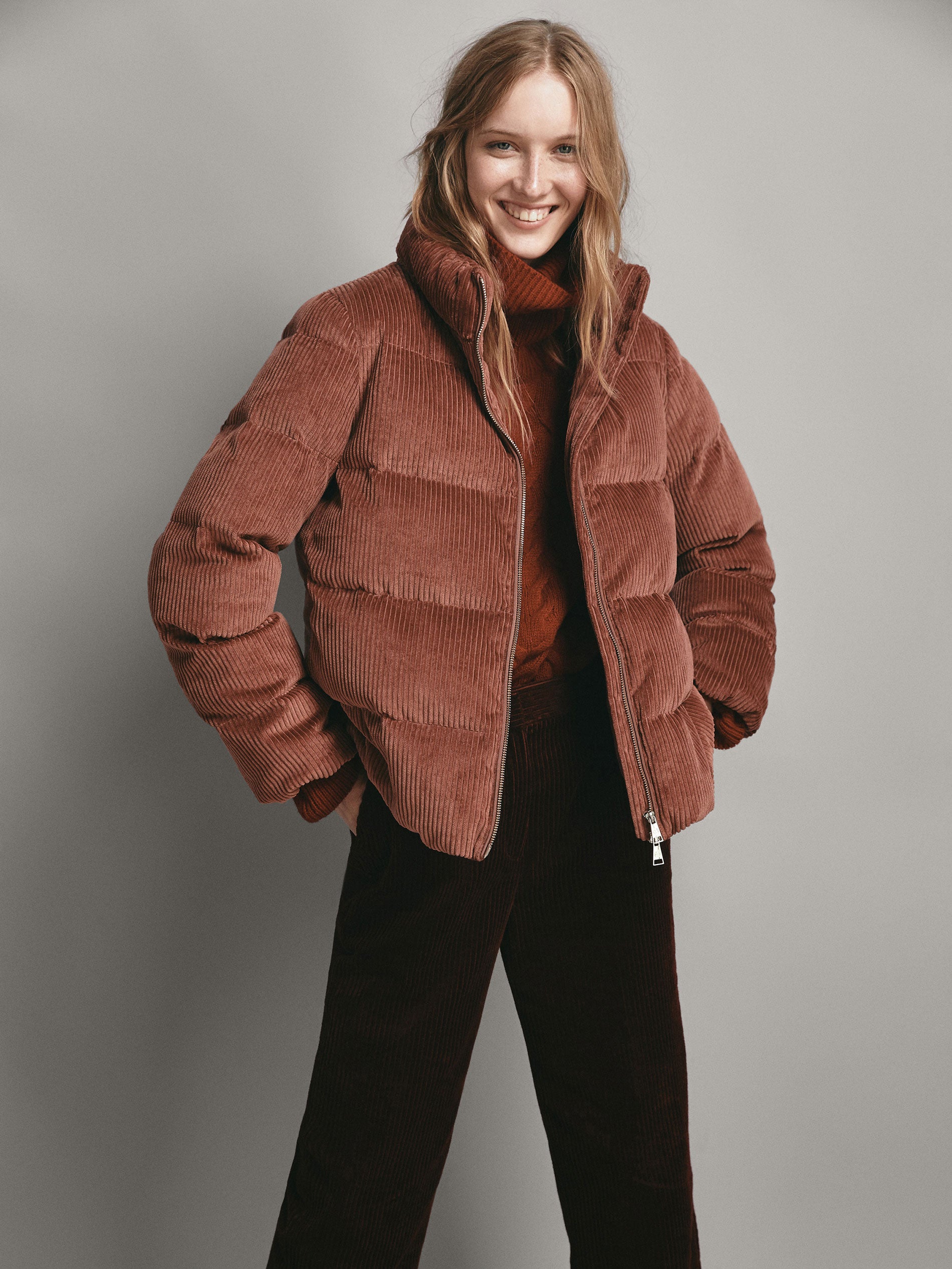 Chaqueta de pana acolchada de Massimo Dutti: 99,95 euros.