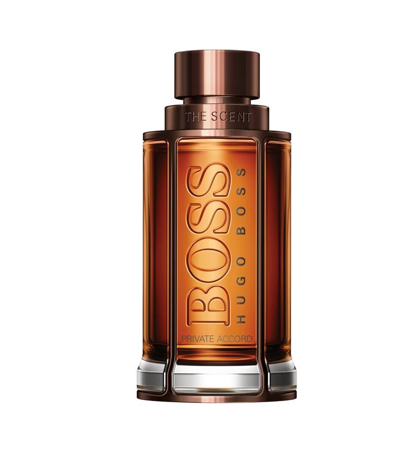 El absoluto de cacao es el protagonista de este jugo, al que se le añaden notas de moca y jengibre y fruta de Maninka.  The Scent Him Private Accord de Hugo Boss  (97€/ 100 ml).