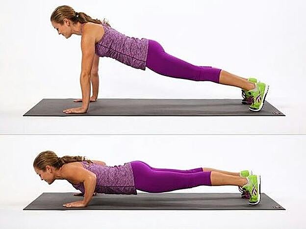 Cómo hacer una buena flexión. Si no lo consigues así, puedes apoyar las rodillas.