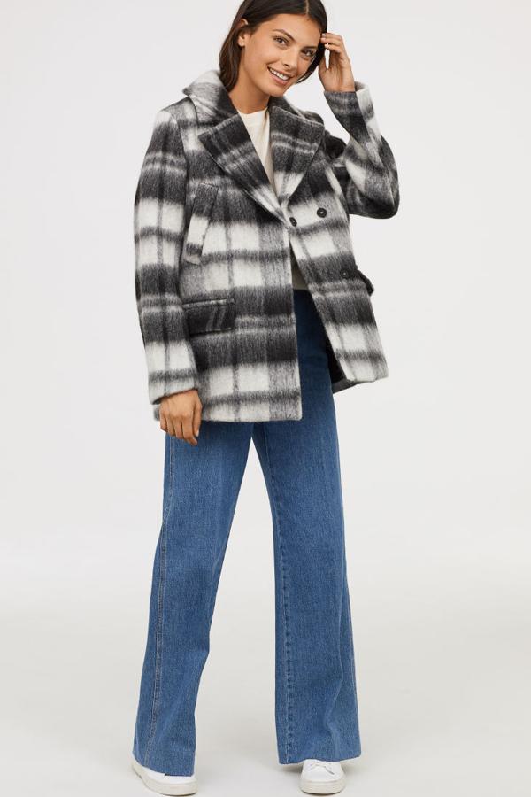 Fotos: Es el momento de hacerte con un abrigo de cuadros por menos de 50 euros