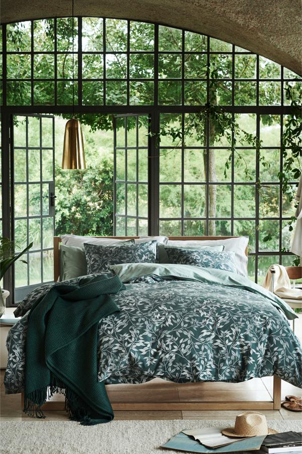 La funda nórdica pasa de 49.99 a 39.99 euros en las rebajas de H&M Home.