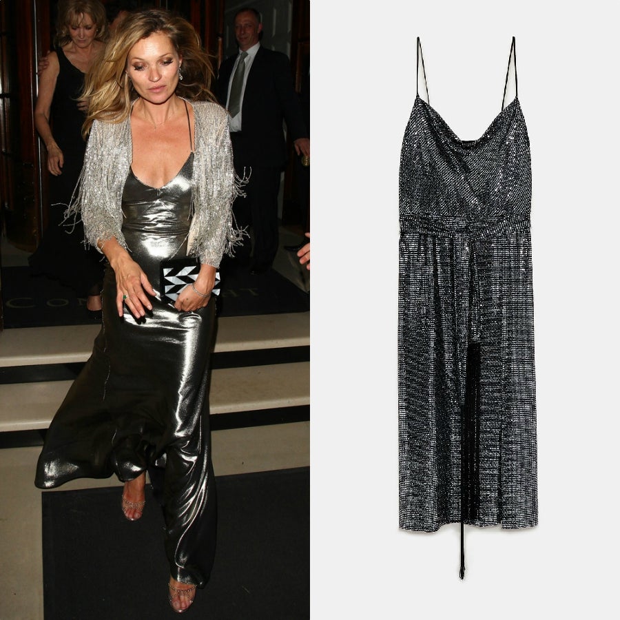 Otro de los looks más sexys de Kate Moss es este slip dress metalizado con escote de pico. En Zara: 19,99 euros.