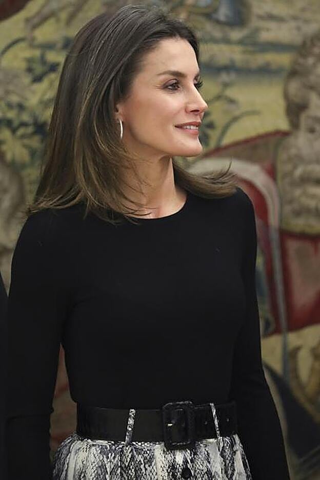 Letizia, con su melena visiblemente teñida de gris.