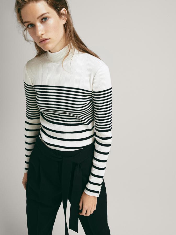 Jersey marinero de cuello cisne, 19,95 euros.