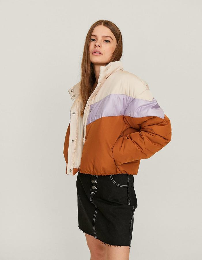 Plumas corto de tres colores, 19,99 euros.