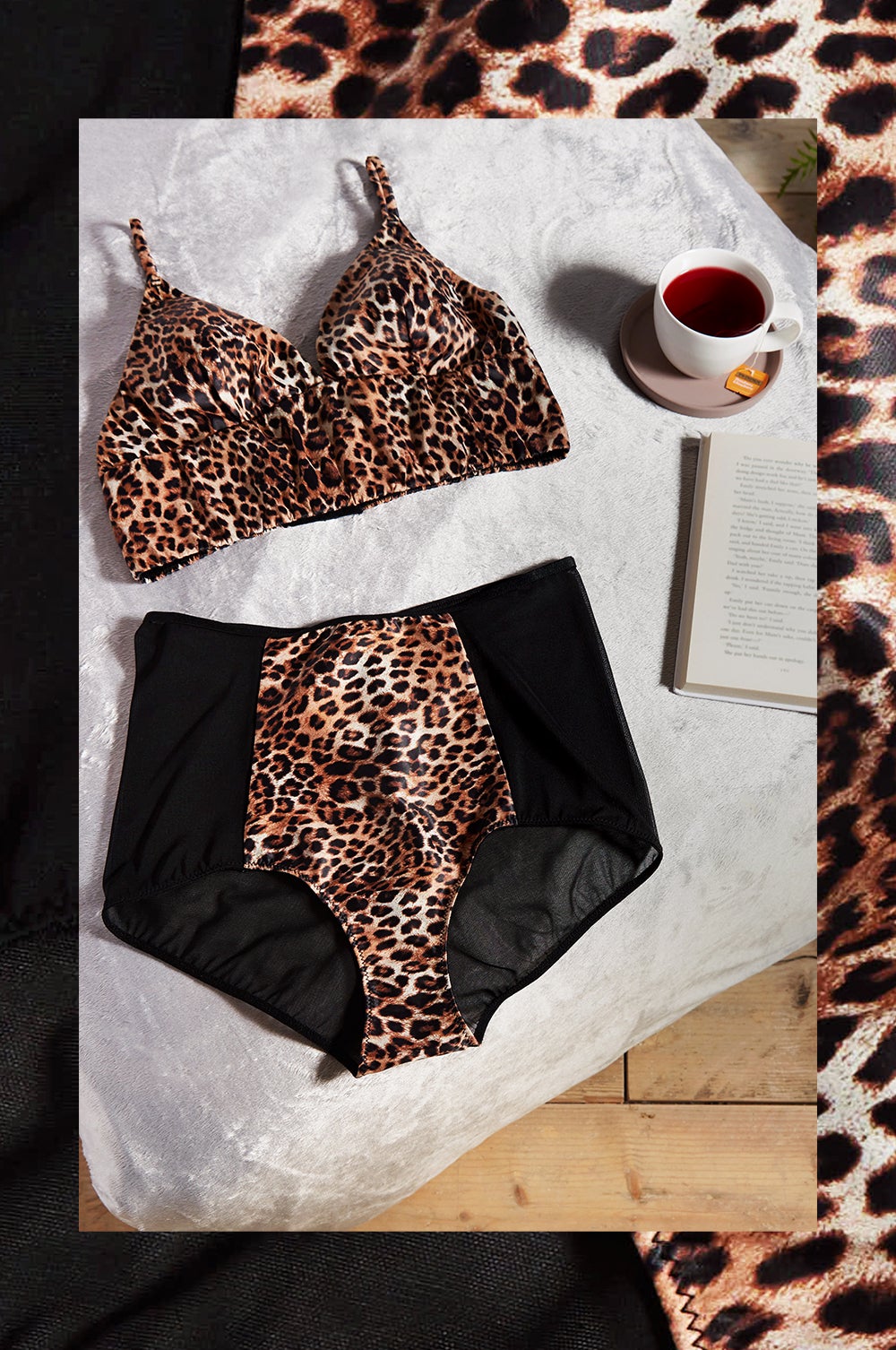 Bralette con estampado de leopardo 10 euros y braguita con panel de estampado de leopardo: 6 euros en Primark.
