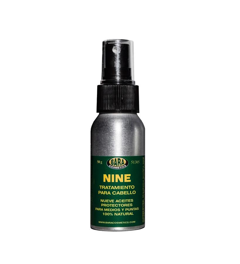 Combinación de nueve aceites vegetales: jojoba, macadamia, coco, oliva, aguacate, monoï de Tahití, argán, cáñamo y germen de trigo; y dos aceites esenciales: ylang ylang y geranio, altamente beneficiosos para el cabello. Nutre y protege el cabello, evita las puntas abiertas y llena de salud tu melena. (21,95 €).