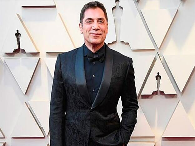 Galería. Javier Bardem, posa solo en los Premios Oscar 2019. Pincha sobre la foto para ver los peores looks de la alfombra roja.