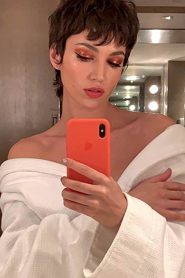 La espectacular sombra de ojos naranja de Úrsula Corberó.