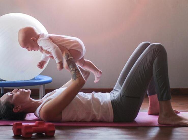 Fotos: 5 ejercicios postparto para recuperar la figura