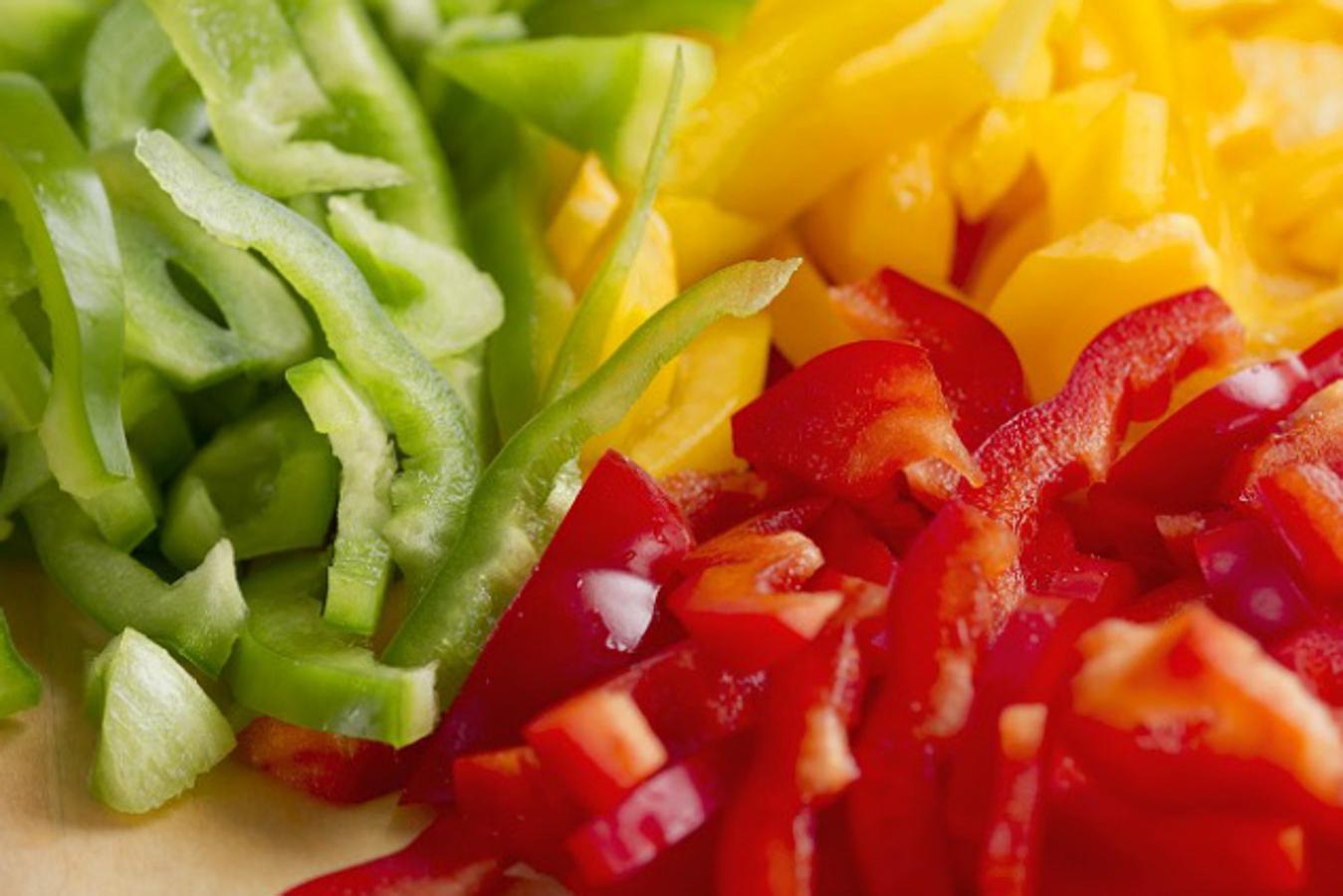 Un gran porcentaje de las verduras es agua por lo que, al descongelarlas, conseguirás una  textura blanda, y perderá el color y su sabor.