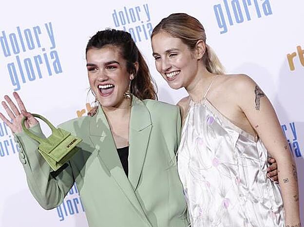 Amaia sorprenció con un minibolso de la firma francesa Jaquemus.