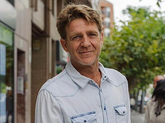 Juanjo Artero evoluciona favorablemente tras ingresar con un tromboembolismo pulmonar.