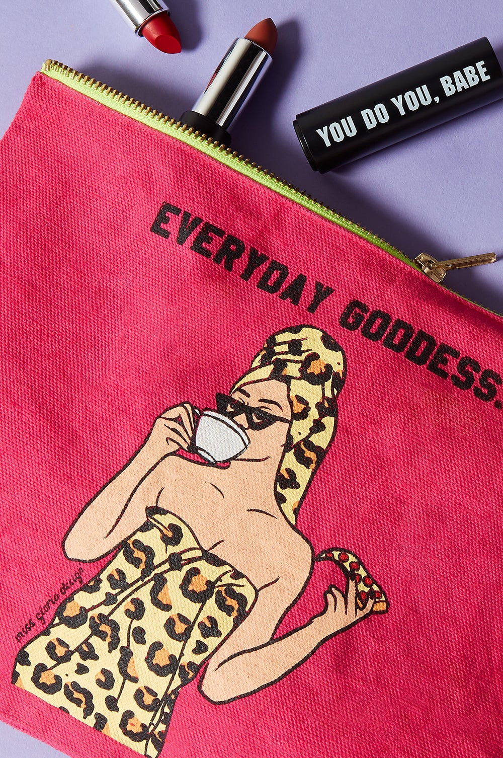 Neceser de maquillaje de Miss Gloria X Primark: 4 euros.