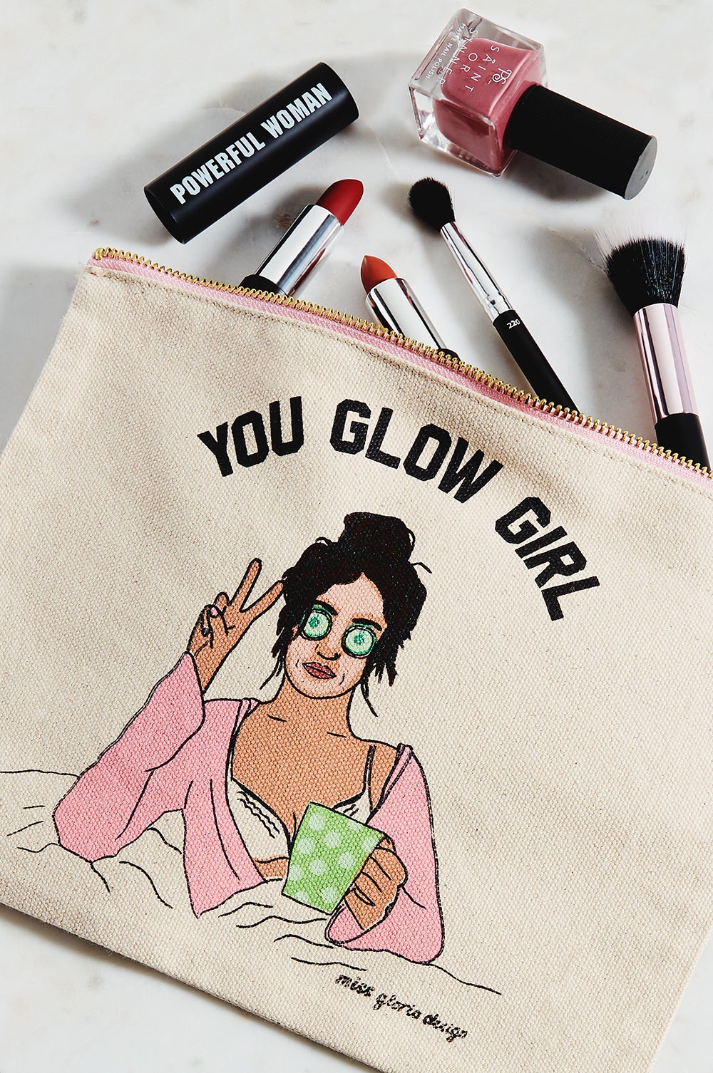 Neceser de maquillaje de Miss Gloria X Primark: 4 euros.