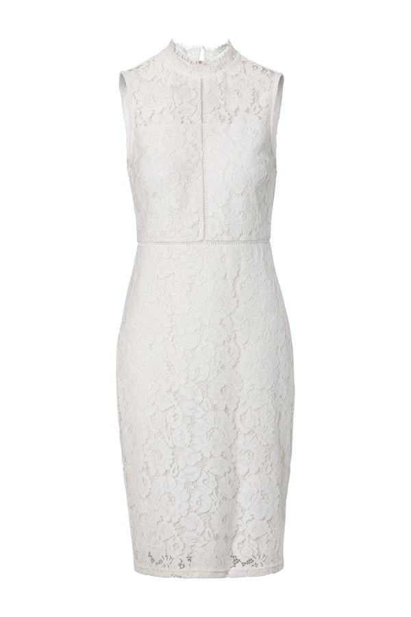 También hay modelos de corto. Este es la misma versión que el enterior pero lod elargo midi, con el cuello ligeramente alto. ¿Su precio? 59,90 euros.