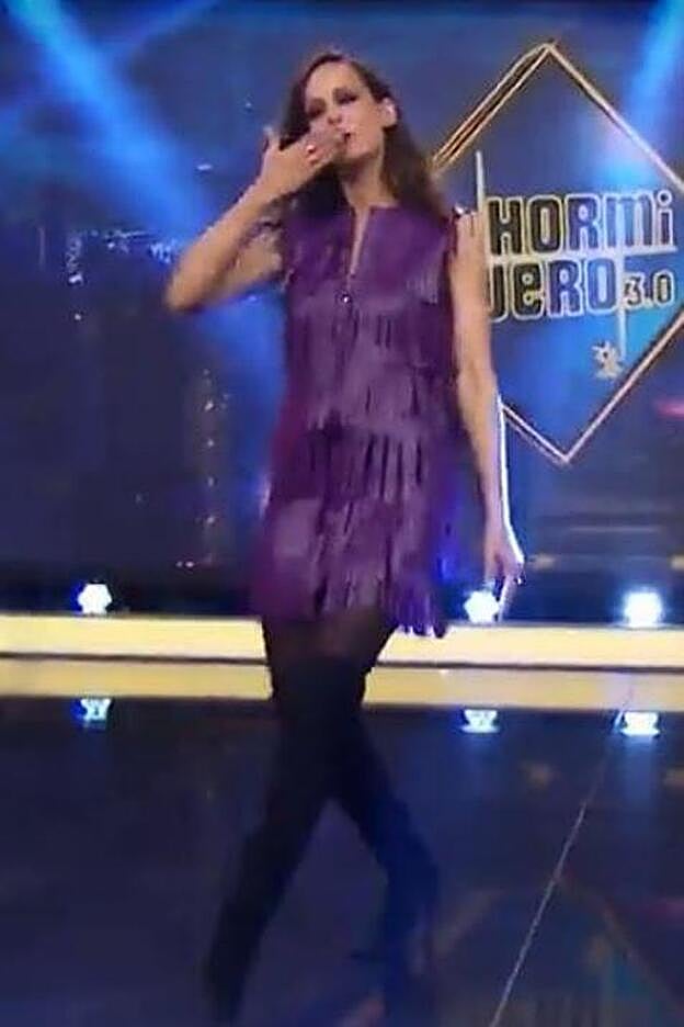 Eva González a su llegada al plató de El Hormiguero.