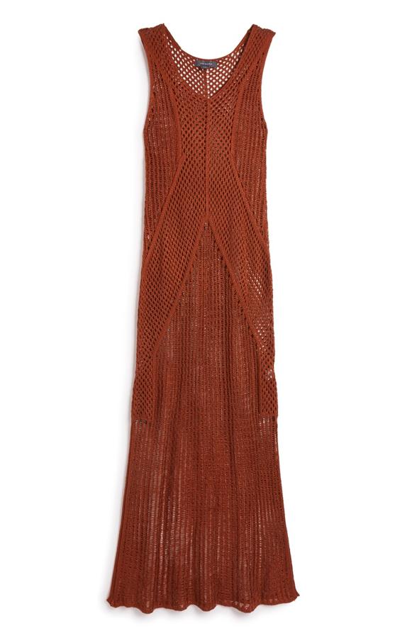 Vestido largo de punto, 15 euros.