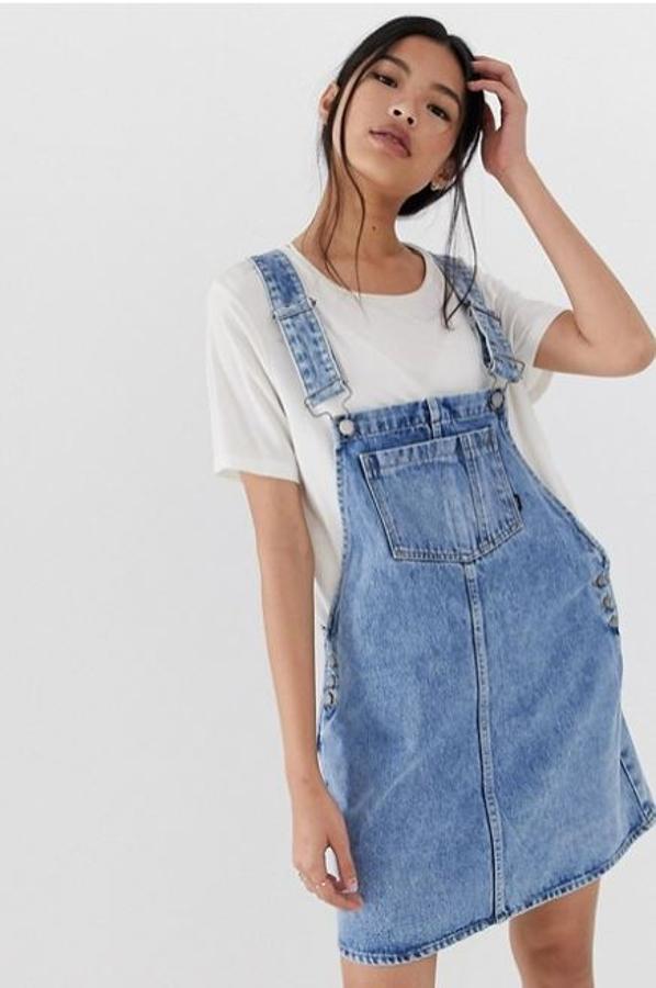 De la firma Dr. Denim, se vende en Asos y es también de los más sencillos, de eso que te duran verano tras verano sin pasarse de moda. Aunque en este caso, la inversión es mayor.(76,99 euros).