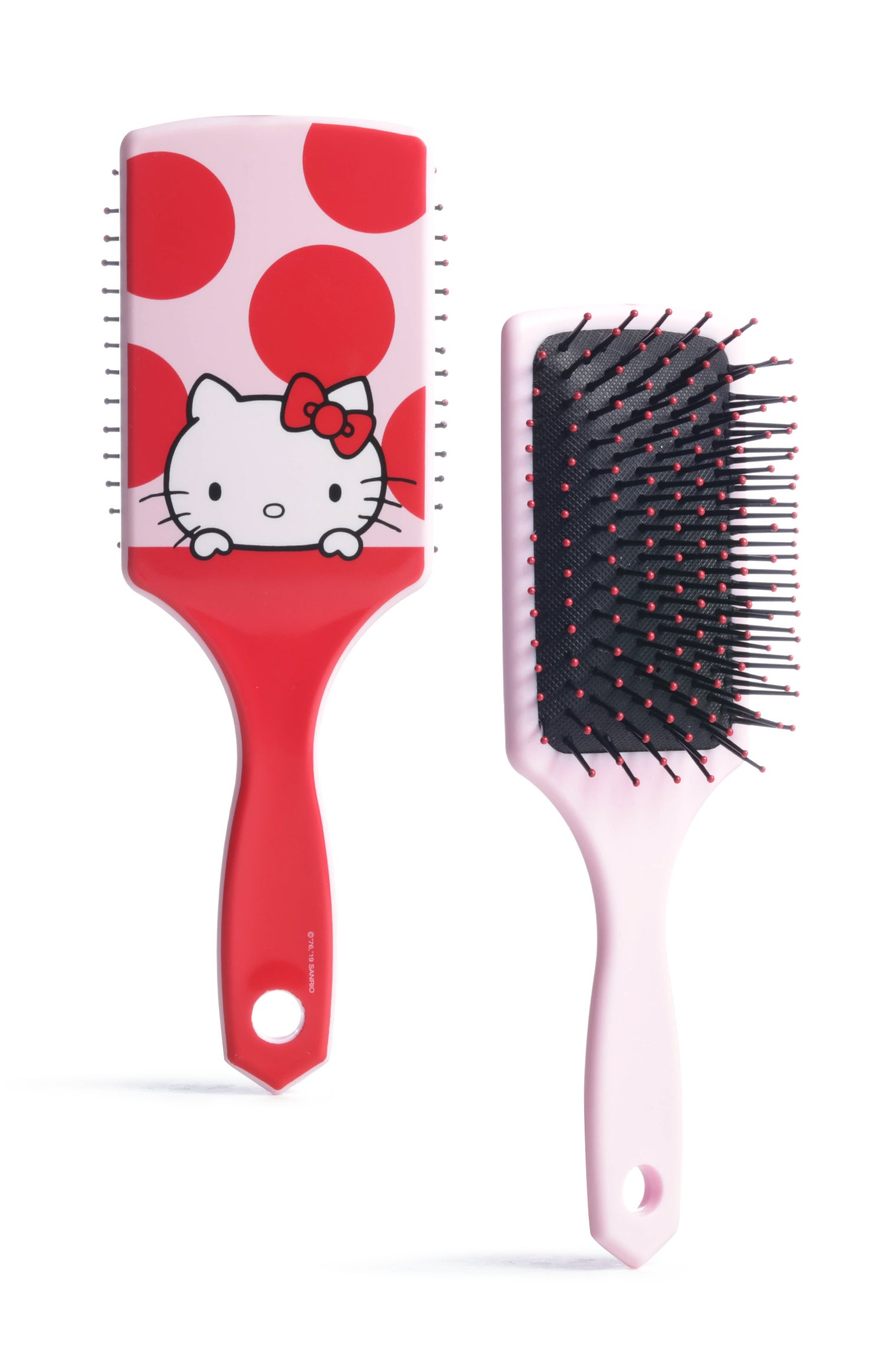 Cepillo básico para todo tipo de cabello. (4 euros).