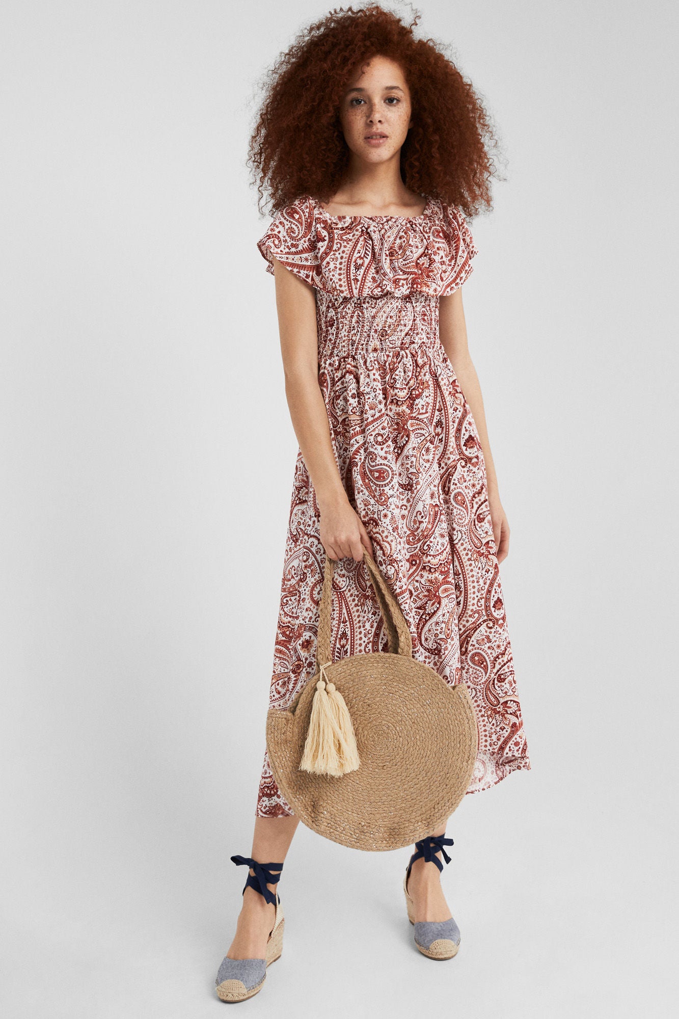 Vestido largo paisley de Springfield: 35,99 euros.