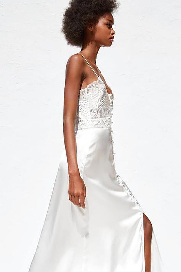 Vestido lencero de tirantes finos con encaje, 29,95 euros.