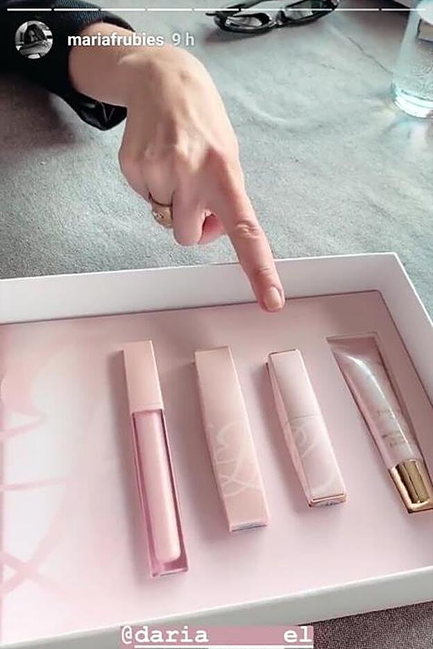 El pack de 'Pure Color Envy' está formado por un exfoliante, un bálsamo, un voluminizador y un brillo.